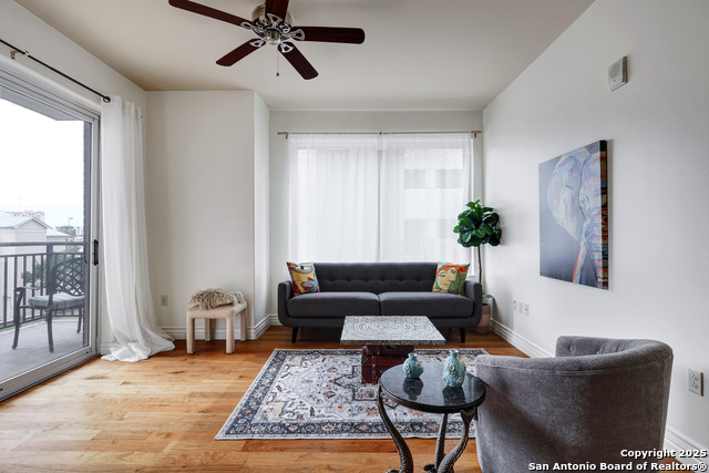 215 Center St. #203, San Antonio, Texas image 17