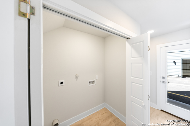 419 Ira #UNIT , San Antonio, Texas image 6