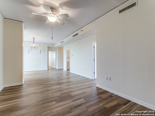 1 Towers Park Ln #612, San Antonio, Texas image 9