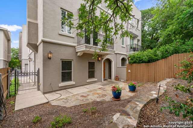 225 E Mulberry #211-2, San Antonio, Texas image 2