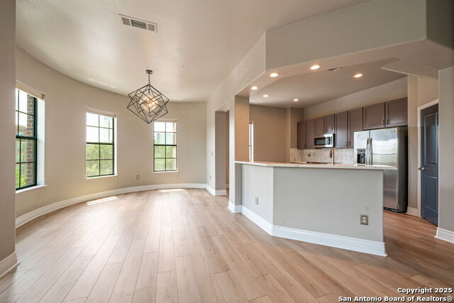 215 Center #APT 3, San Antonio, Texas image 11