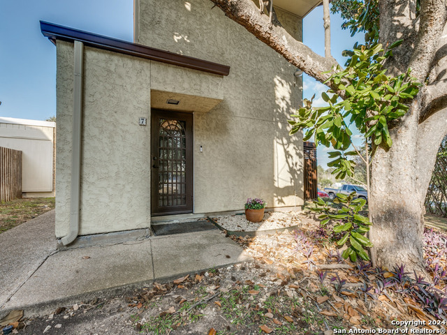 7123 Thrush View Ln #7, San Antonio, Texas image 3
