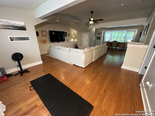 137 Katherine Ct # B, Alamo Heights, Texas image 27
