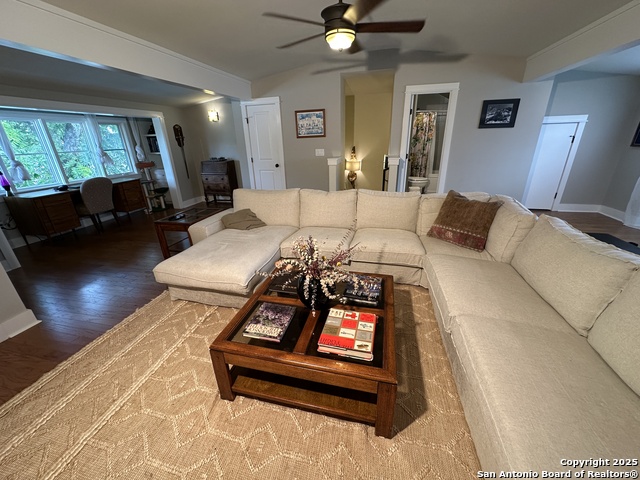 137 Katherine Ct # B, Alamo Heights, Texas image 28