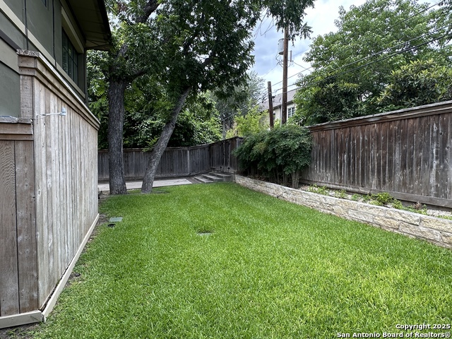 137 Katherine Ct # B, Alamo Heights, Texas image 35