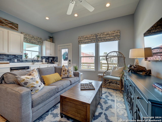 1924 S 11th St #3, Port Aransas, Texas image 12