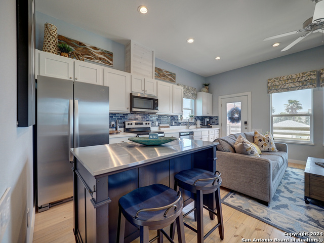 1924 S 11th St #3, Port Aransas, Texas image 13