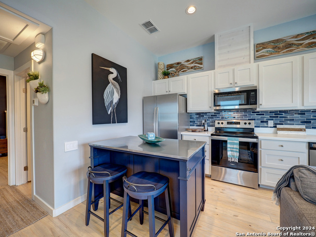 1924 S 11th St #3, Port Aransas, Texas image 6
