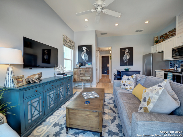 1924 S 11th St #3, Port Aransas, Texas image 7