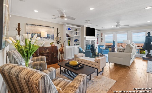 4270 Ocean Drive #11, Corpus Christi, Texas image 5