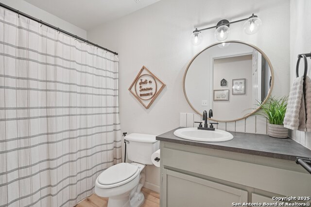 121 S Plant Ave #APT 4, Boerne, Texas image 20