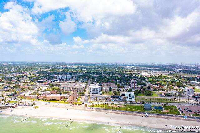 823 Water #5D, Corpus Christi, Texas image 37