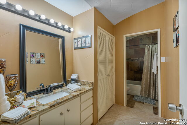 823 Water #5D, Corpus Christi, Texas image 7