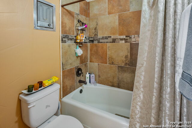 823 Water #5D, Corpus Christi, Texas image 8