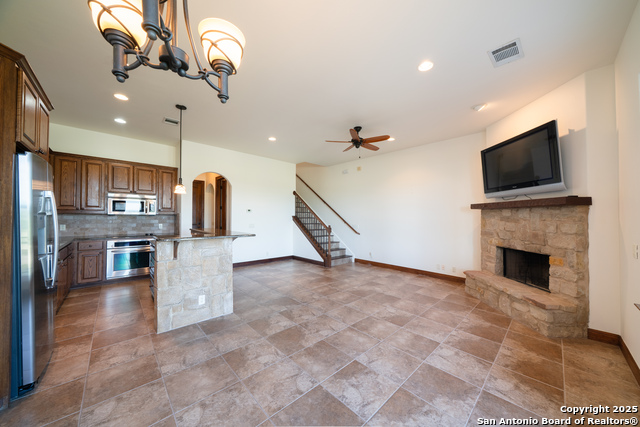 17545 E Reed Parks Rd #2, Jonestown, Texas image 11