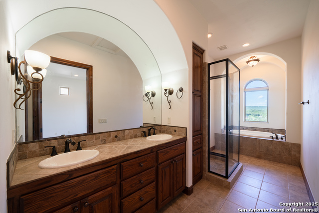 17545 E Reed Parks Rd #2, Jonestown, Texas image 22