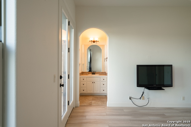 17545 E Reed Parks Rd #2, Jonestown, Texas image 31