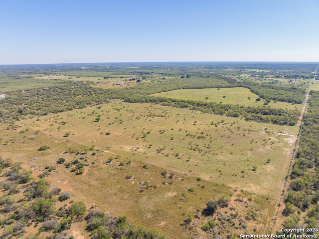 9587 Fm-2200, Yancey, Texas image 35