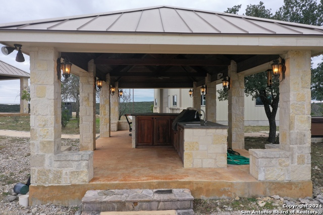 Pr 2412, Hondo, Texas image 21