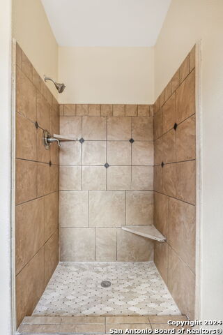 8013 New Sulphur Springs #2, San Antonio, Texas image 19