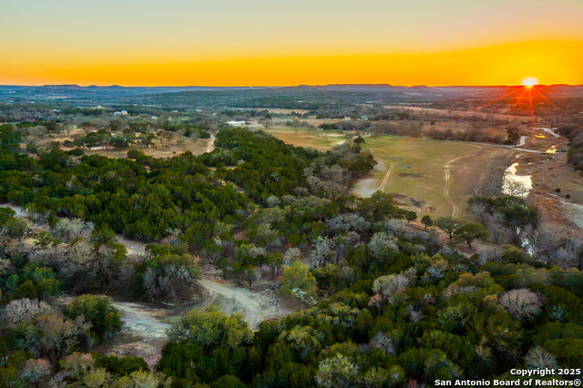 116 Majestic Oaks Drive, Boerne, Texas image 13