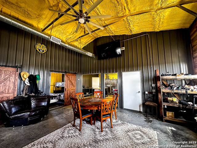 000 Marvin Road, Comstock, Texas image 4