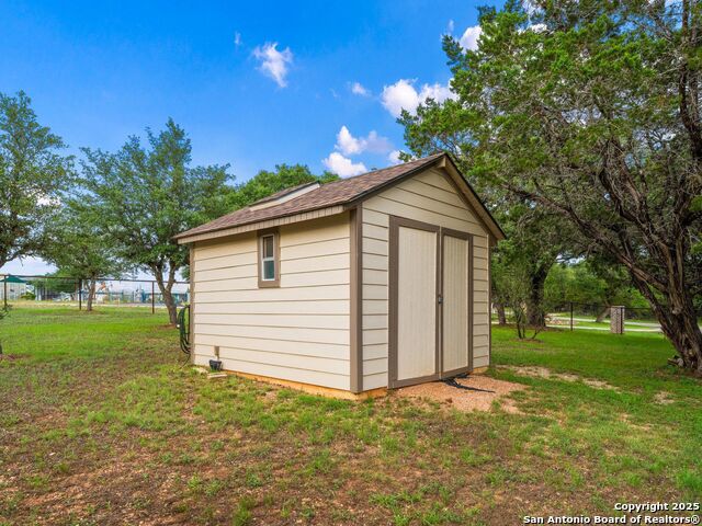153 Wild Horse Ln, Pipe Creek, Texas image 38