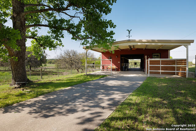 436A Fm 1376, Boerne, Texas image 31