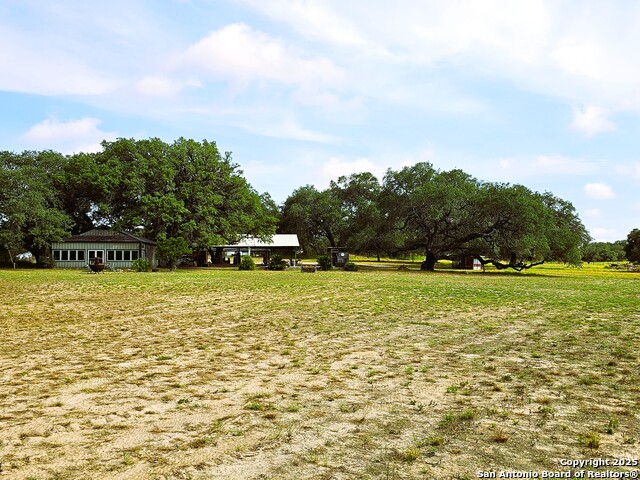804 County Road 6612, Devine, Texas image 41