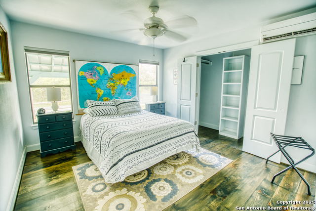 2700 Little Creek, Utopia, Texas image 32