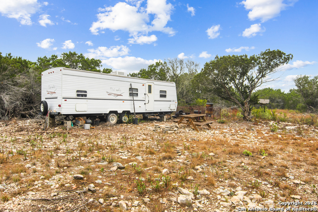87 Mutt Road, Brackettville, Texas image 3
