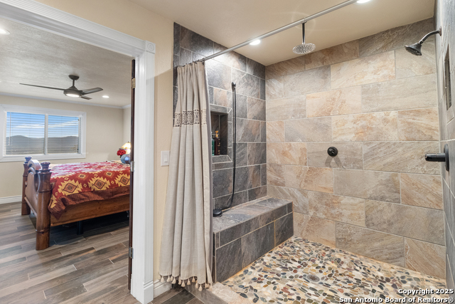 288 Rocky Creek, Medina, Texas image 32