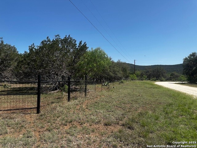 698 N Kahn, Rio Frio, Texas image 3