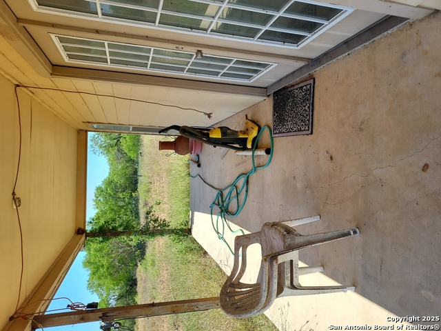 3530 County Road 331, Jourdanton, Texas image 15