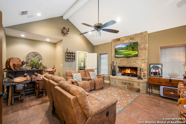 3065 Cypress Creek Rd, Comfort, Texas image 21
