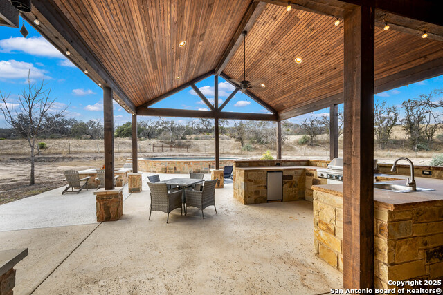 3065 Cypress Creek Rd, Comfort, Texas image 26