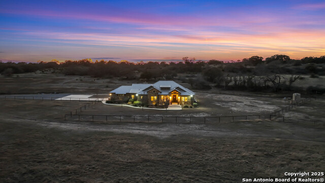 3065 Cypress Creek Rd, Comfort, Texas image 3