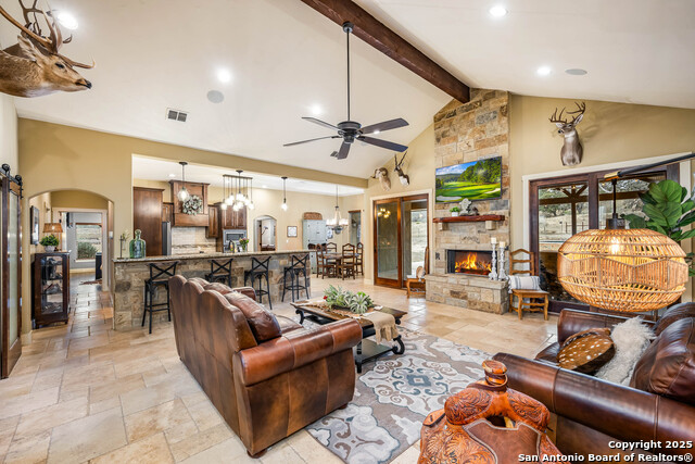 3065 Cypress Creek Rd, Comfort, Texas image 7