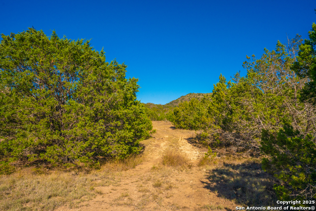 000 Little Dry Frio Rd Lot 3, Leakey, Texas image 10