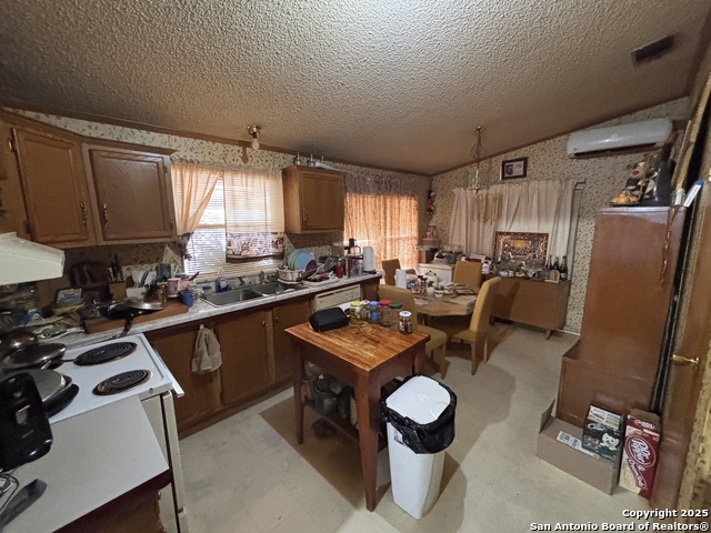793 W Fm 1986, La Pryor, Texas image 13