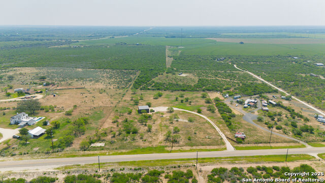797 S Ranch Rd 187, Sabinal, Texas image 14