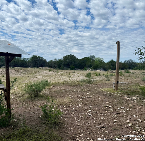 74200 Sd, Rocksprings, Texas image 9