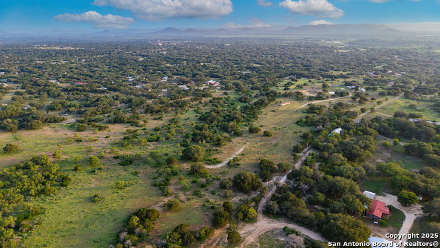 966 Bruce Lane, Camp Wood, Texas image 12