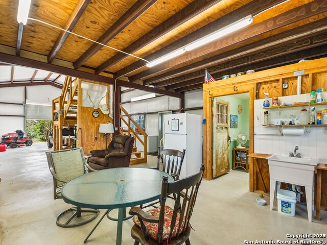 715 Waring Welfare, Comfort, Texas image 16