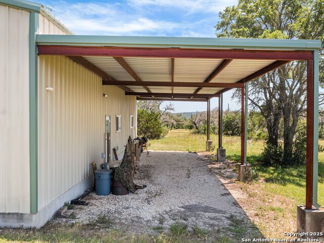 715 Waring Welfare, Comfort, Texas image 20