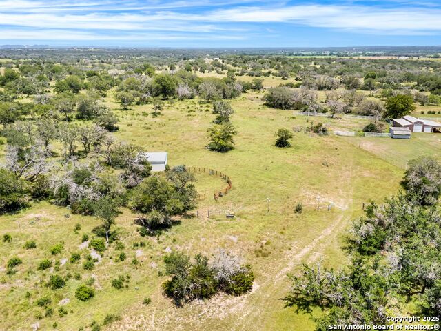715 Waring Welfare, Comfort, Texas image 7