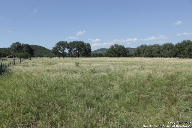 2221 W Ranch Rd 337, Leakey, Texas image 5