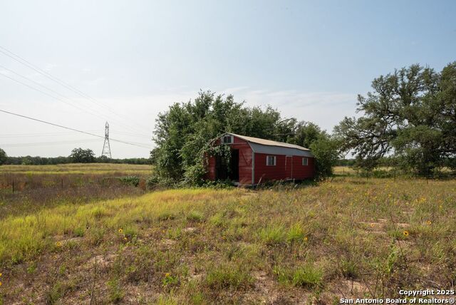1003 County Road 334, Stockdale, Texas image 10