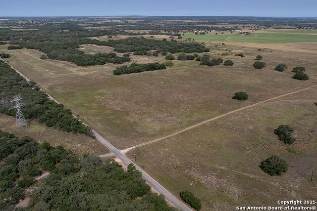 1003 County Road 334, Stockdale, Texas image 23