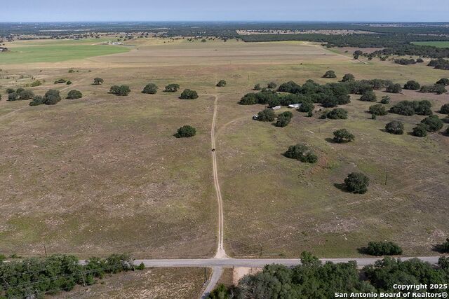 1003 County Road 334, Stockdale, Texas image 27